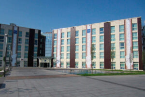 Read more about the article Where to Stay Before Flying from Malpensa Airport?